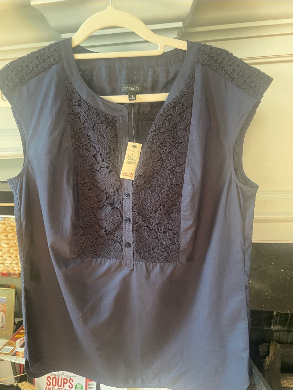 NWT Talbots Navy Lace-Trim Button-Front Sleeveless Top
